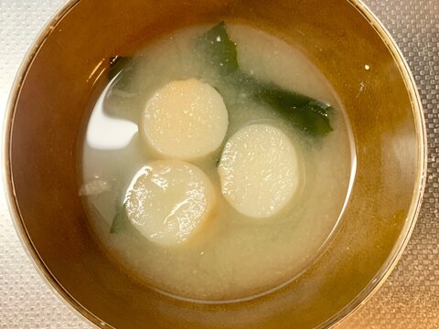 お麩とわかめの味噌汁